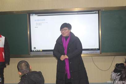 说明:新沟小学王校长给活动致辞。